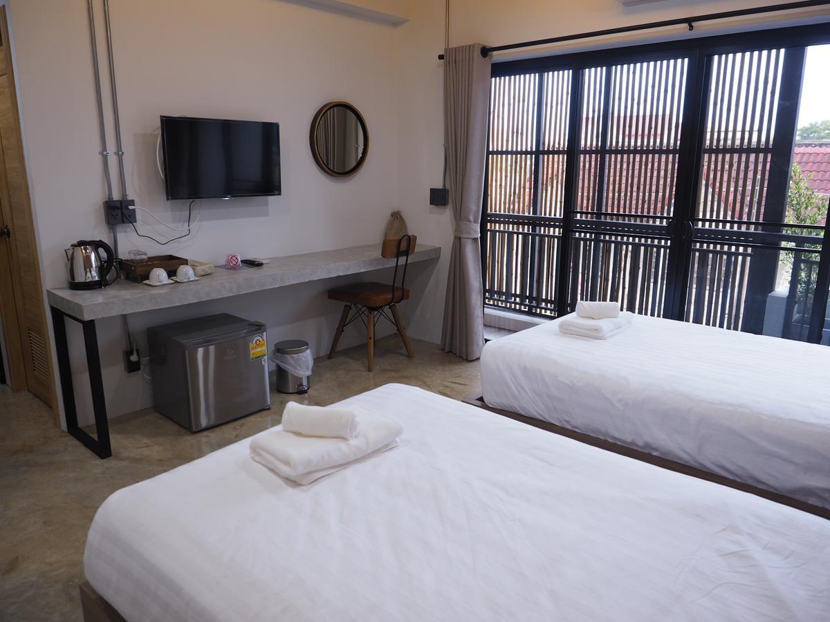Luck Esan Loft Hotel Ubon Ratchathani Buitenkant foto