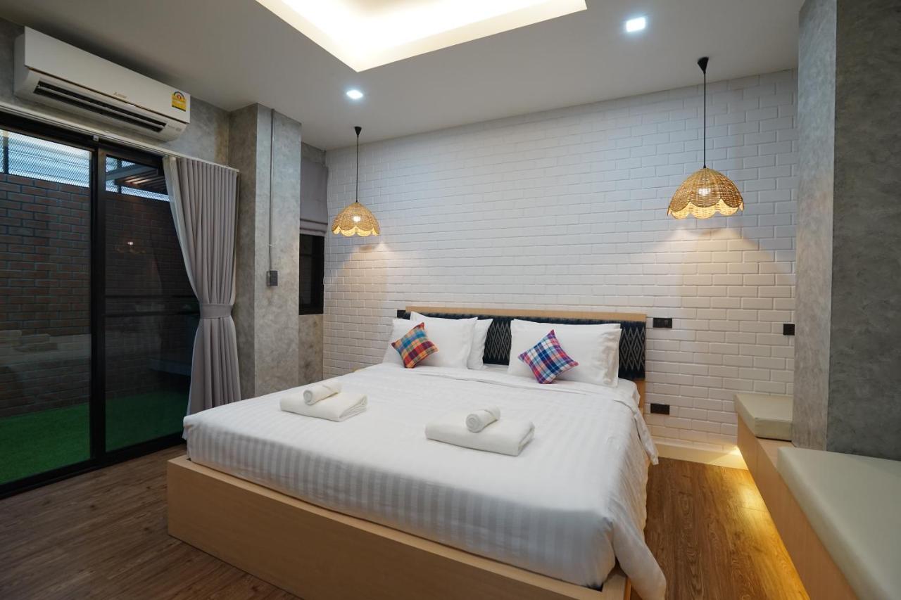 Luck Esan Loft Hotel Ubon Ratchathani Buitenkant foto